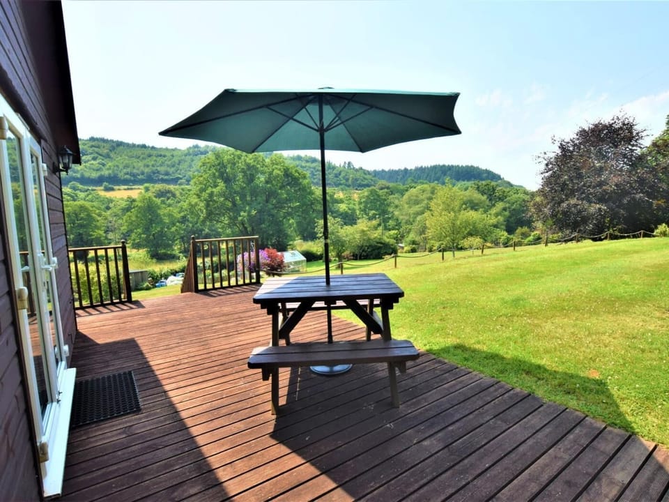 Great outdoor space with views