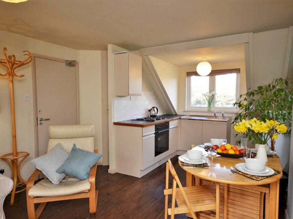 Kitchen/dining area