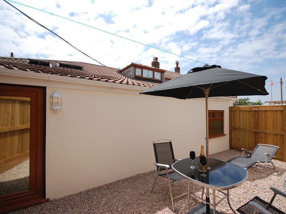 Enclosed outside seating area