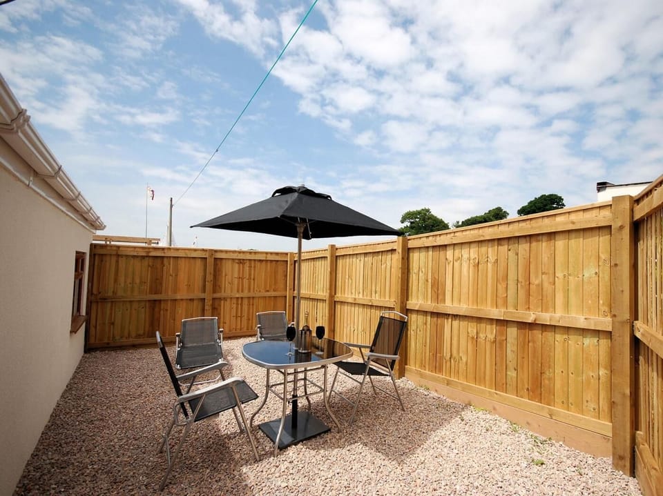 Enclosed outside seating area