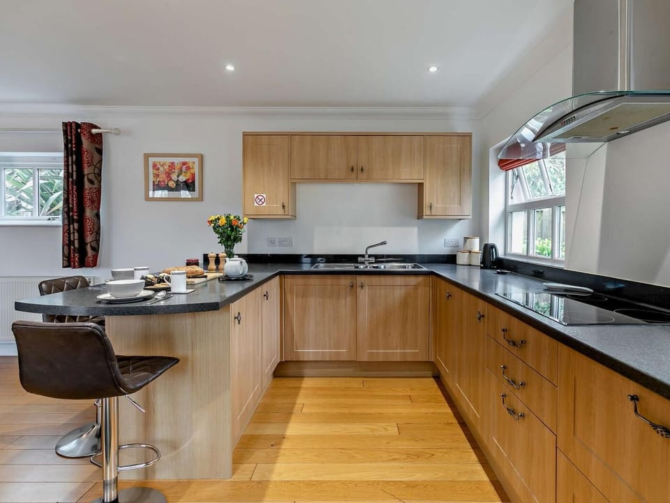 A well equipped kitchen just for two