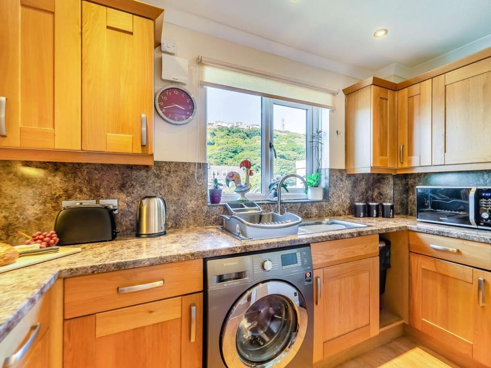  A very well equipped kitchen with newly added pod coffee machine