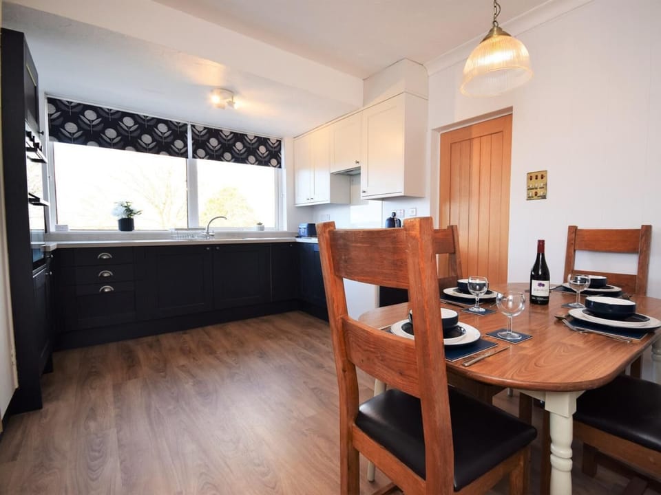 Kitchen/diner with views of the estuary and Appledore