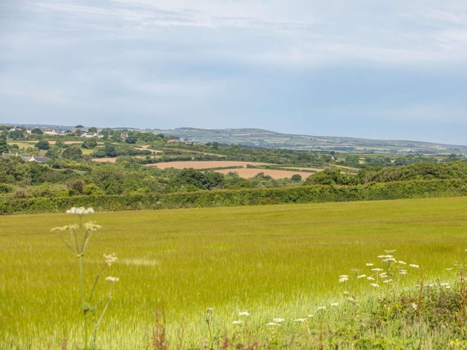 Set amongst the Cornish countryside