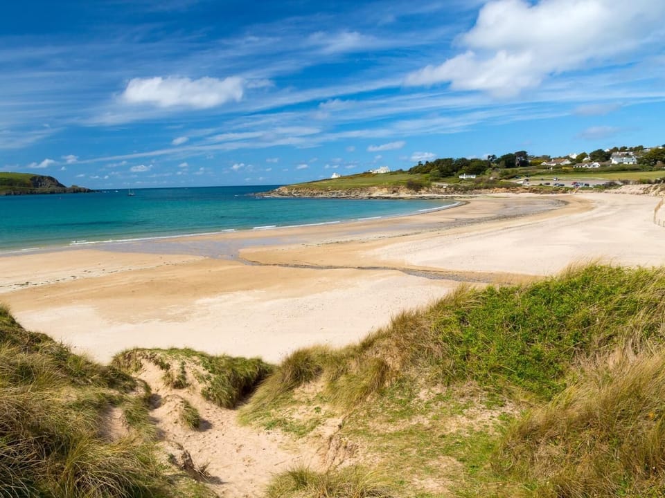 Daymer Bay just a short drive away