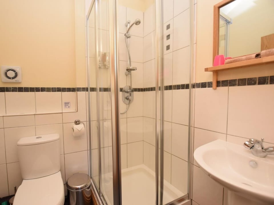 En-suite shower room