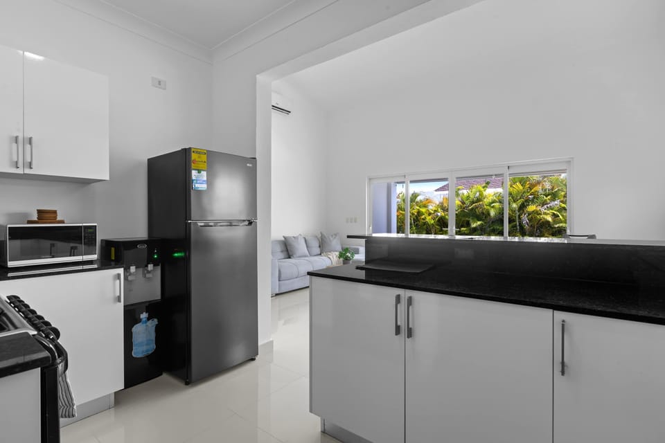House | 3 bedrooms, high-speed internet