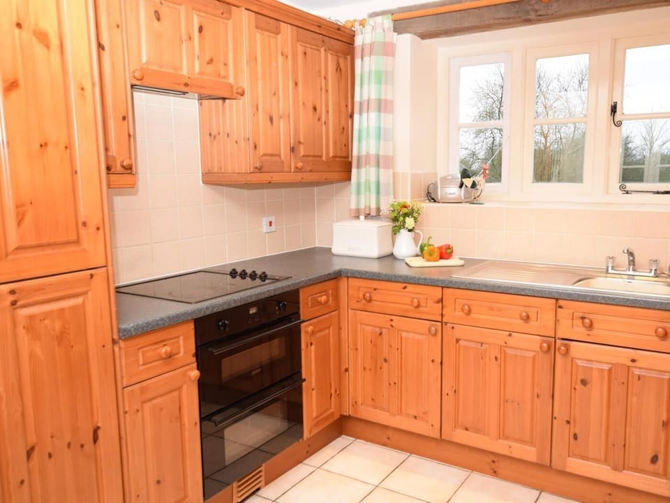Spacious kitchen