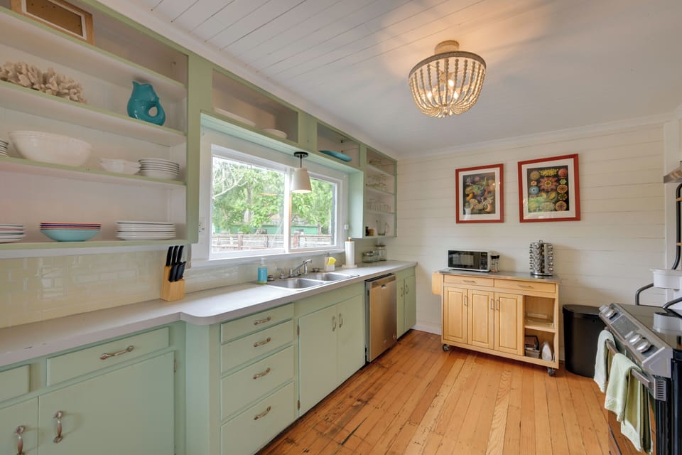 House (2 Bedrooms) | Interior