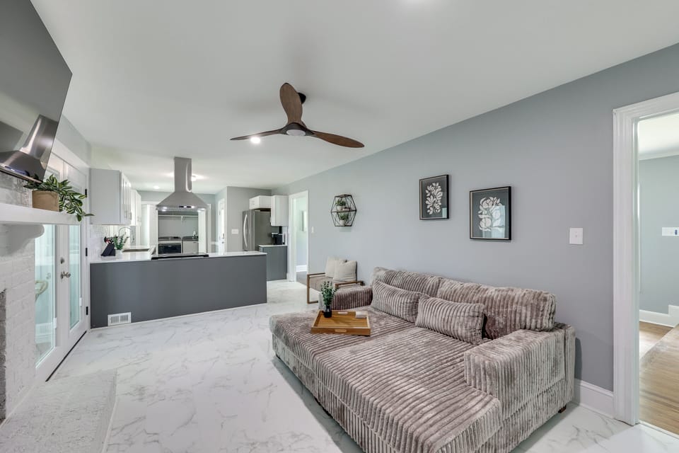 House (3 Bedrooms) | Interior