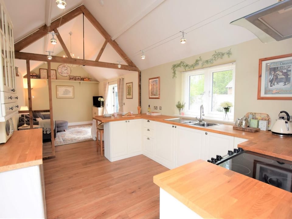 Open-plan space with full height ceiling