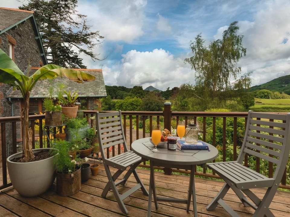Alfresco drinks on the decked area