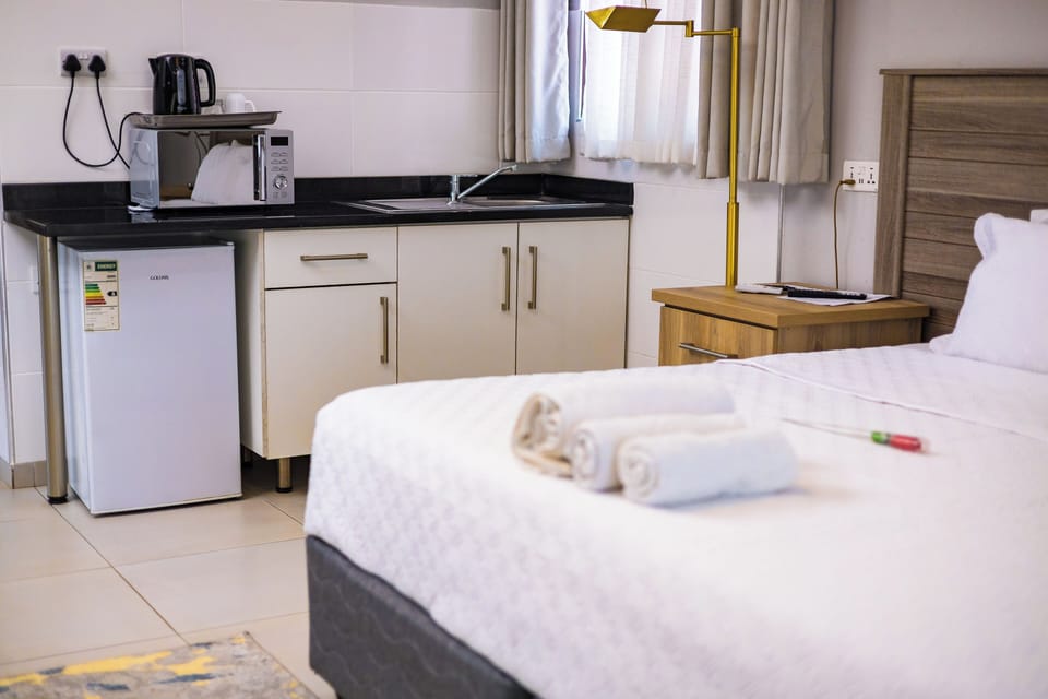 Superior Double Room, Garden View | Desk, laptop workspace, WiFi (free)