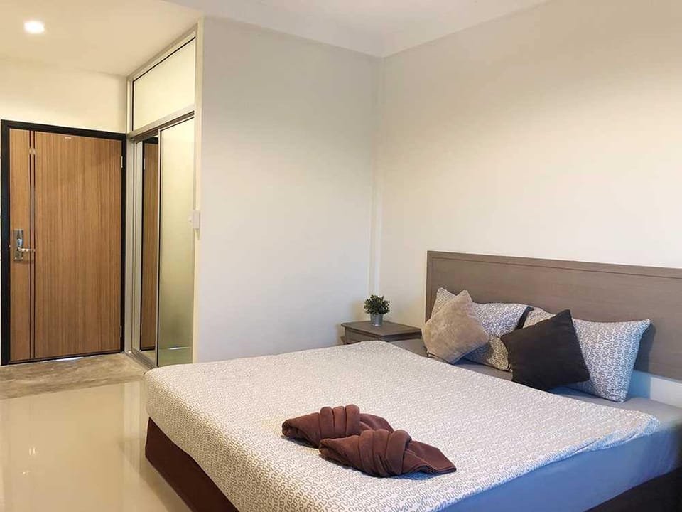 Standard Double Room | Bed sheets