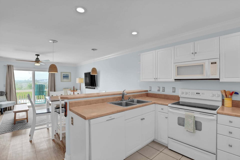 intracoastal views from the kitchen
