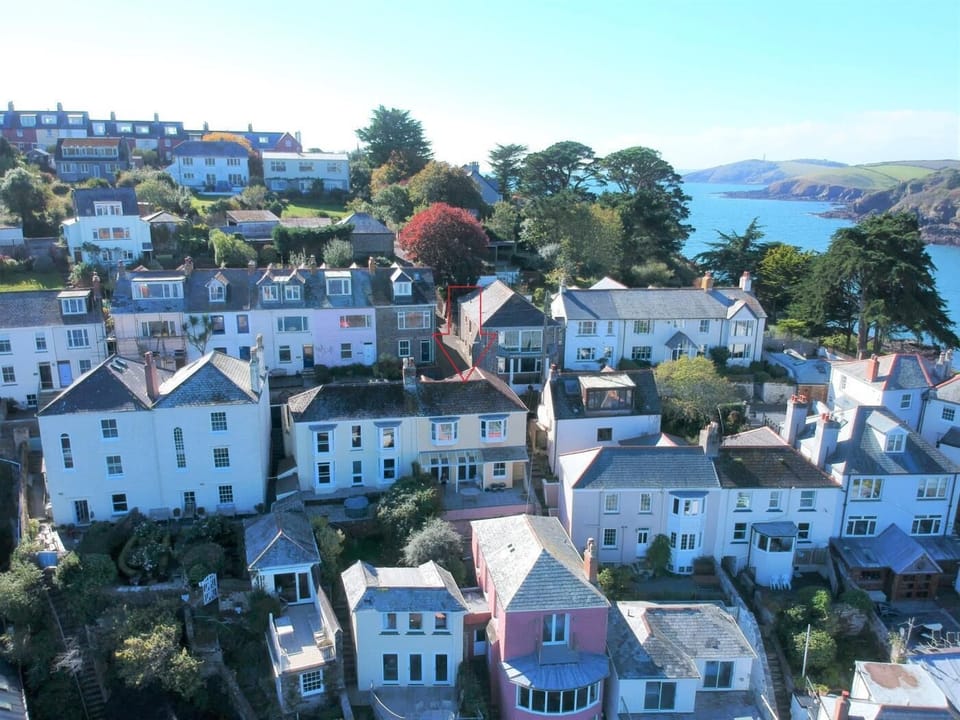 Located along the edge of the River Fowey 