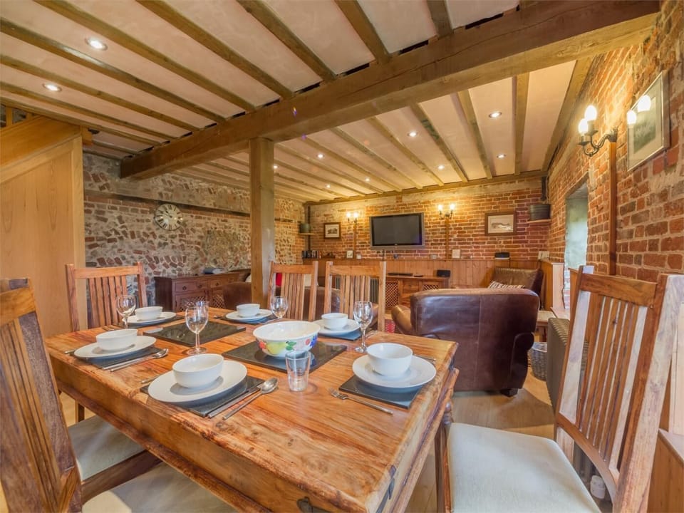Dining area with room for everyone
