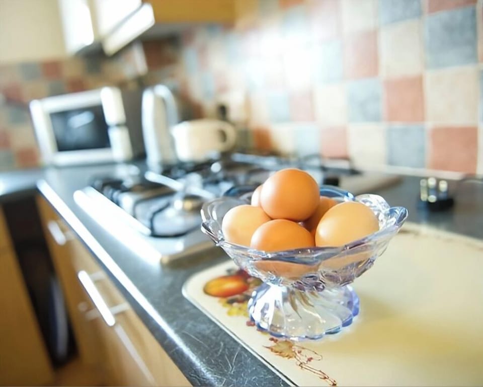Enjoy a hearty breakfast 