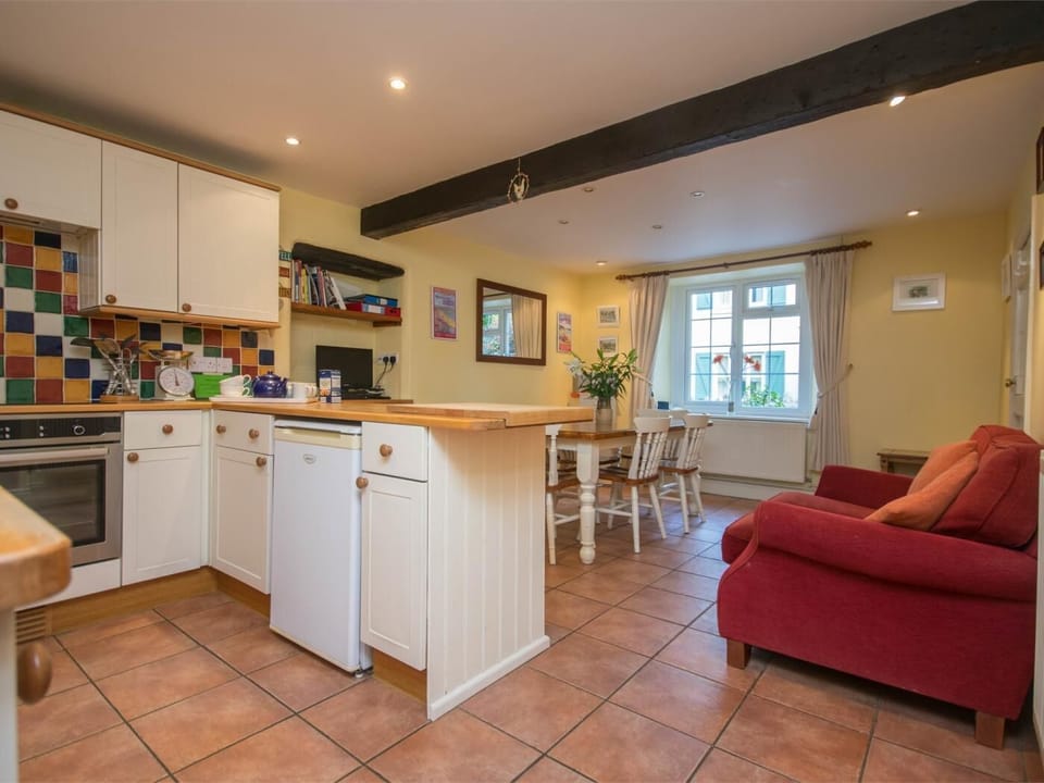 Perfect to socialise whilst preparing the evening meal