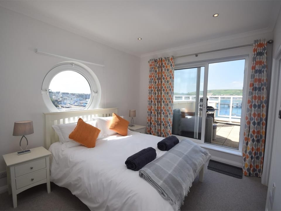 Wake up to the sound of the sea in the comfy bedroom