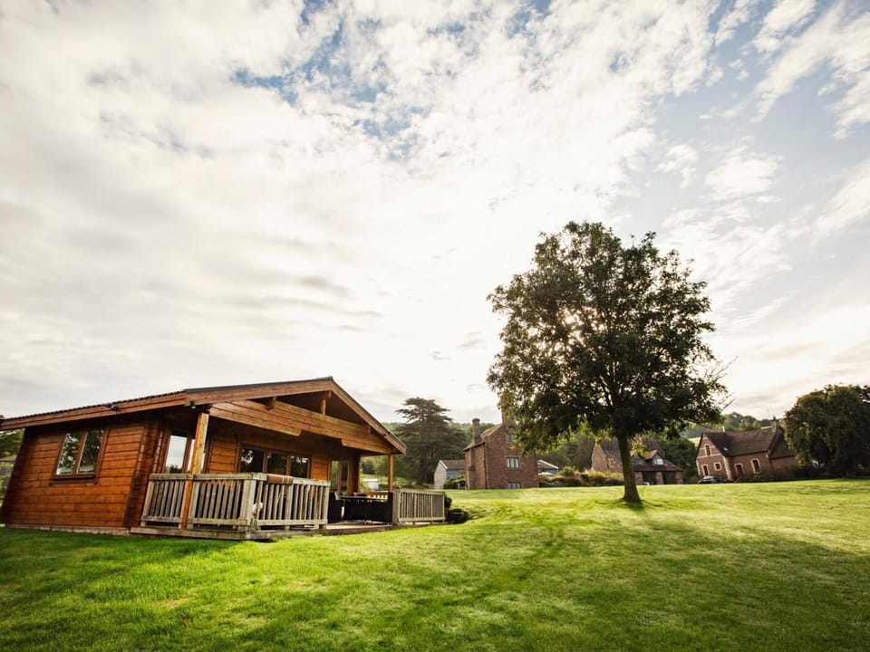 Shared summer house 