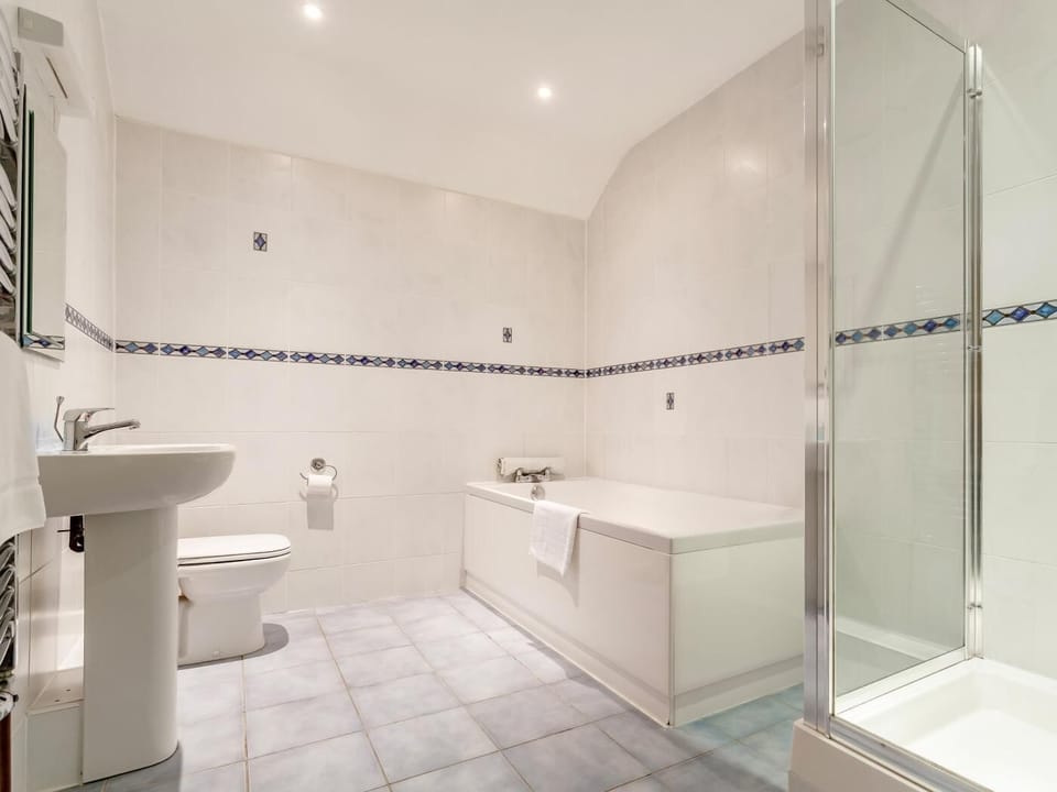 Master en-suite with seperate bath and shower