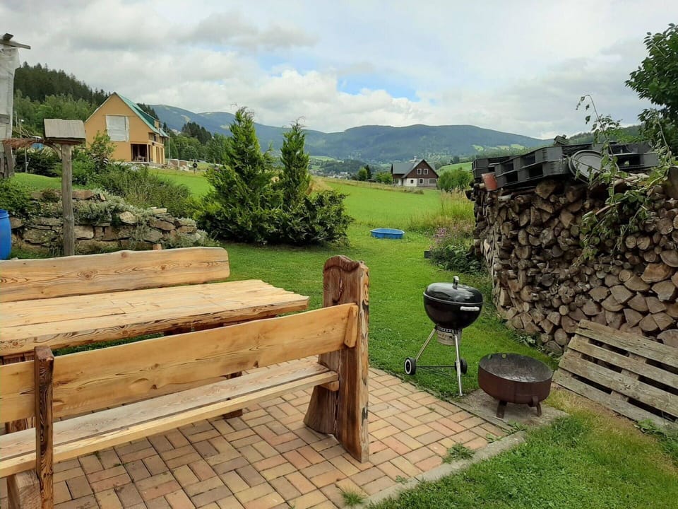 Wood, Furniture, Outdoor Furniture, Bench, Garden, Outdoor Bench, Cottage, Hardwood, Wood Stain, Lumber