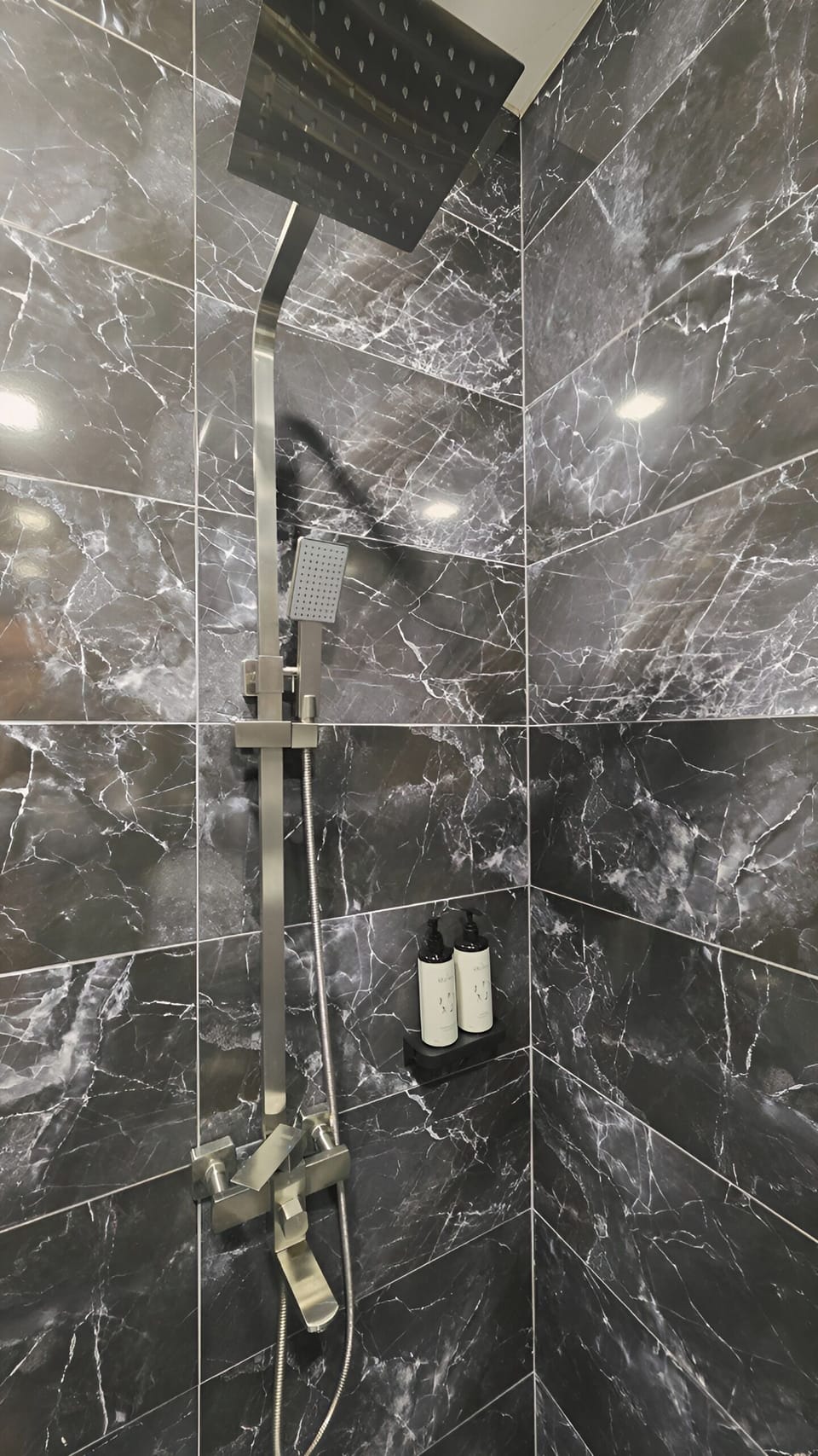 Comfort Triple Room, Balcony, Mountain View | Bathroom | Shower, free toiletries, hair dryer, slippers
