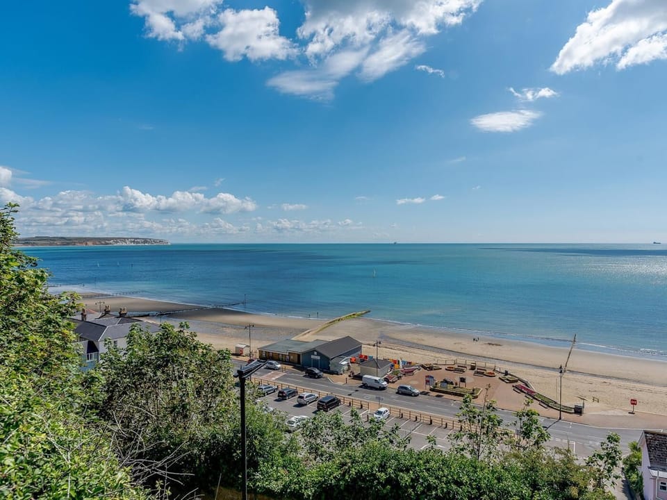 Shanklin beach