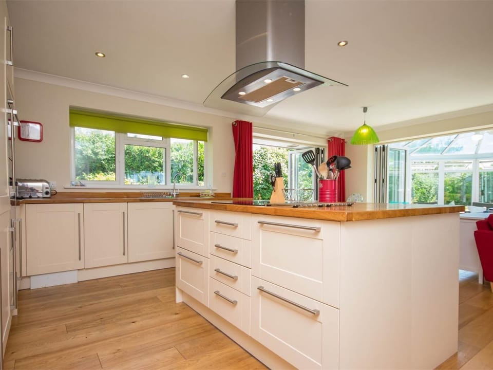 Well equipped kitchen