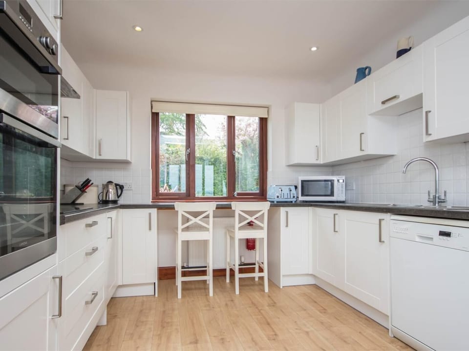 Well equipped kitchen perfect for preparing those hearty home cooked meals
