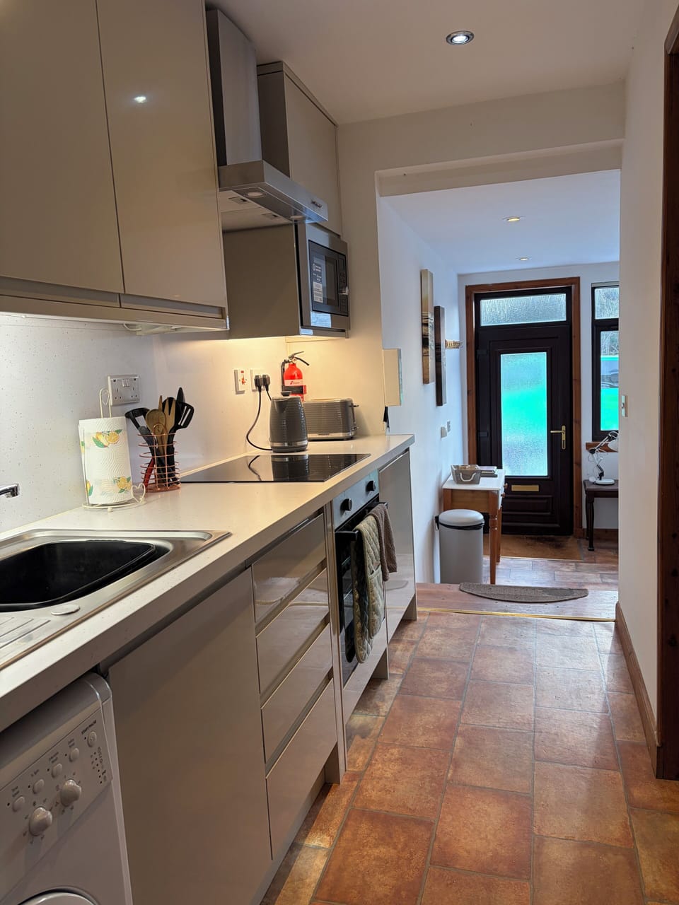Apartment, 2 Bedrooms | Private kitchen | Coffee/tea maker, fridge, microwave, cookware/dishes/utensils