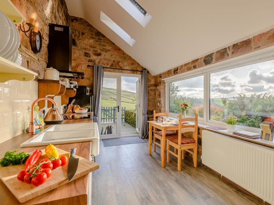 Light and bright kitchen