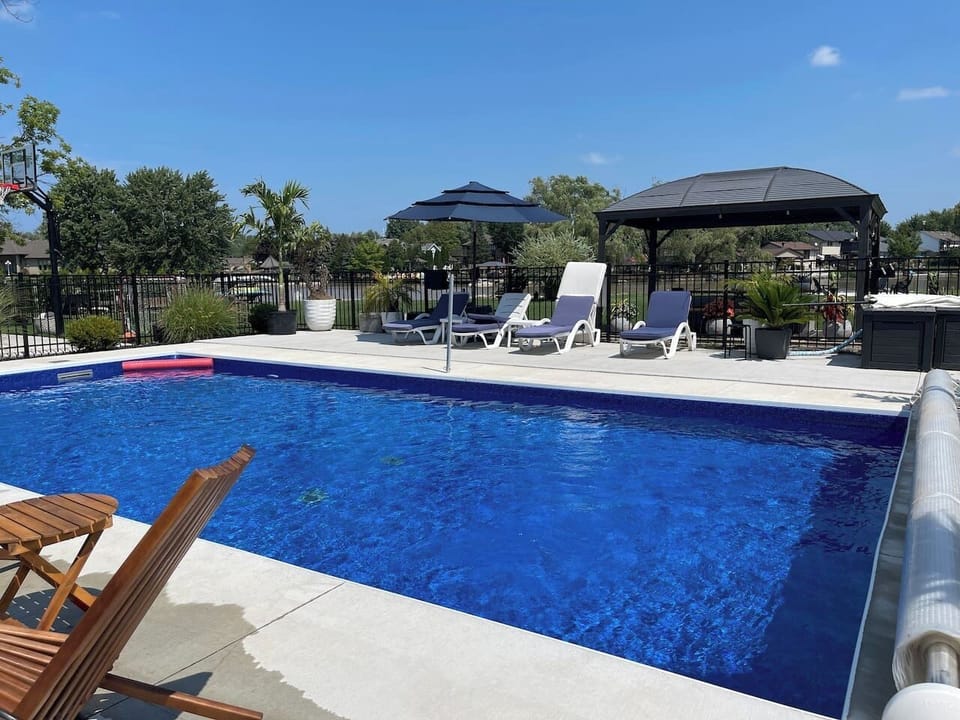 Pool with covered area