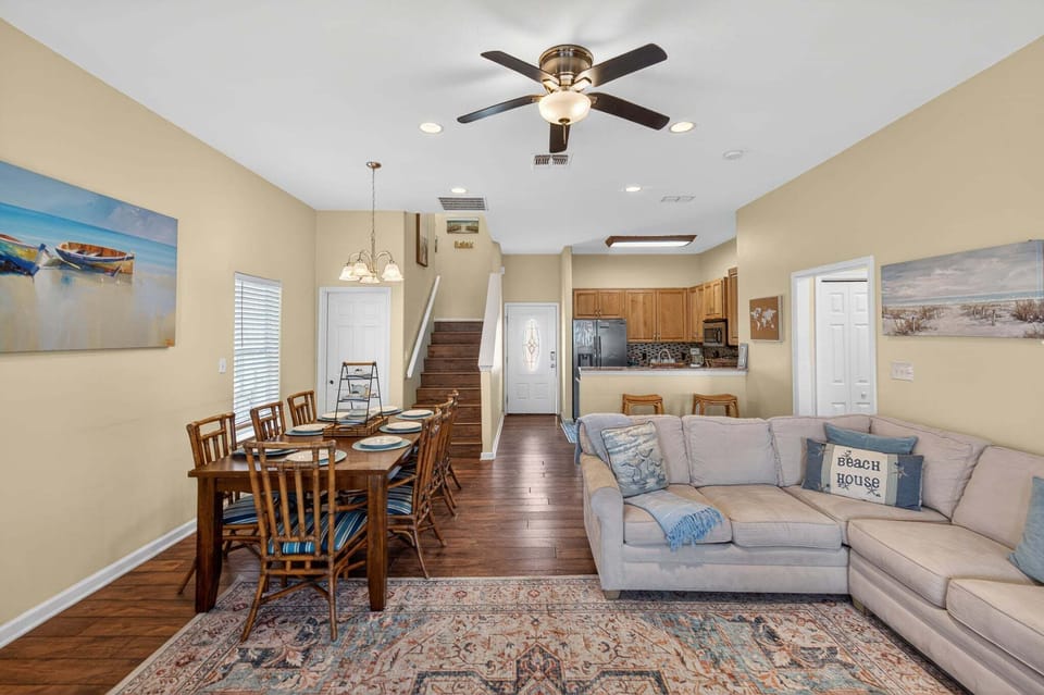 House, Multiple Beds (Four Winds) | Living area | Fireplace