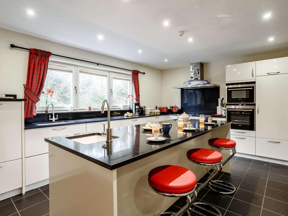 Well equiped kitchen