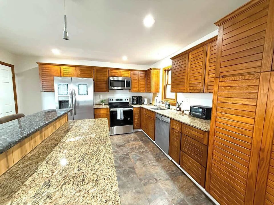 Stainless steel appliances, tons of counter space for cooking amazing meals where clean up is a breeze with the dishwasher allowing you to relax more and work less