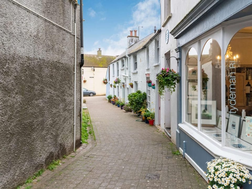 Explore Tenby