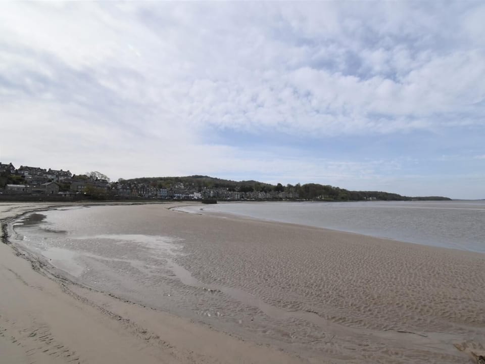 The beach is just 500 metres from the property