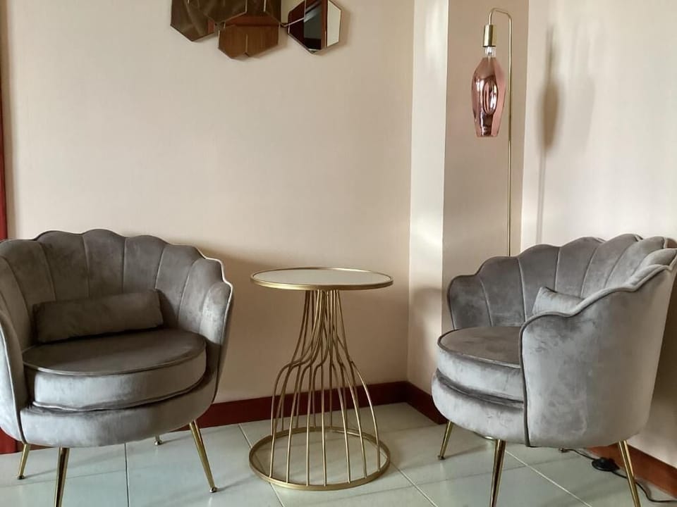 Double or Twin Room, Balcony, City View | Interior