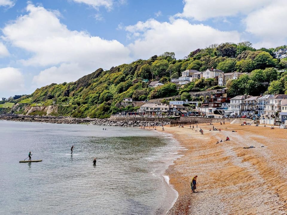 Ventnor beach is nearby