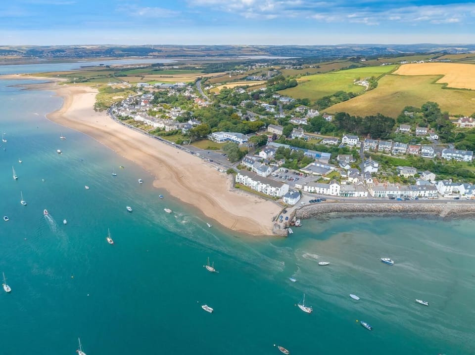 Instow beach a short drive or ferry away!