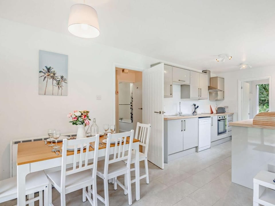 Dining space conveniently situated close to kitchen