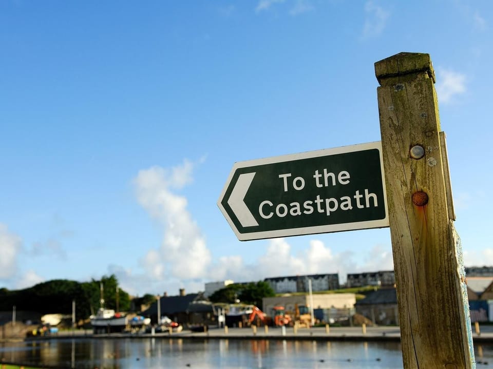 Many coastal paths to explore