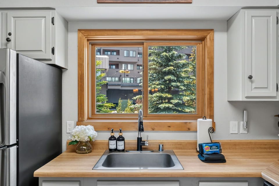 Fully stocked kitchen