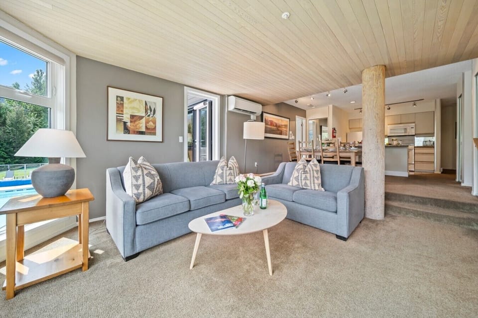 6.Living.Room