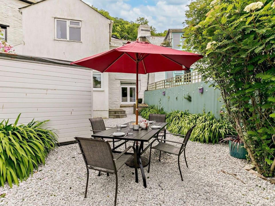 Dine alfresco in the private garden