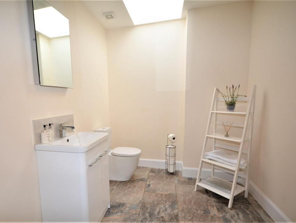 Ground floor bathroom