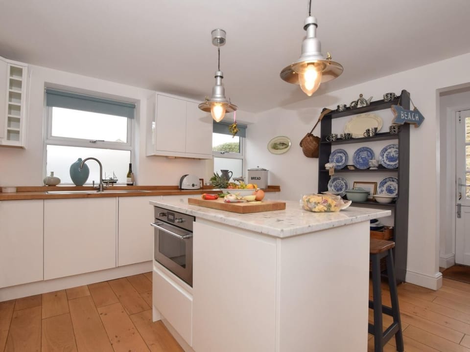 Excellently equipped kitchen