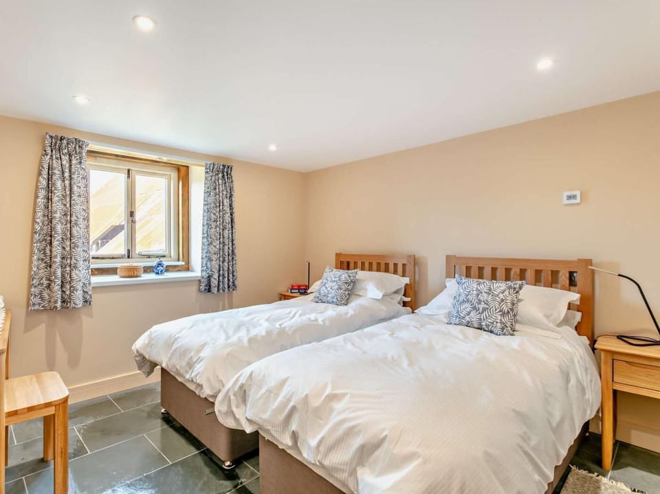 Second bedroom can be a twin or super-king